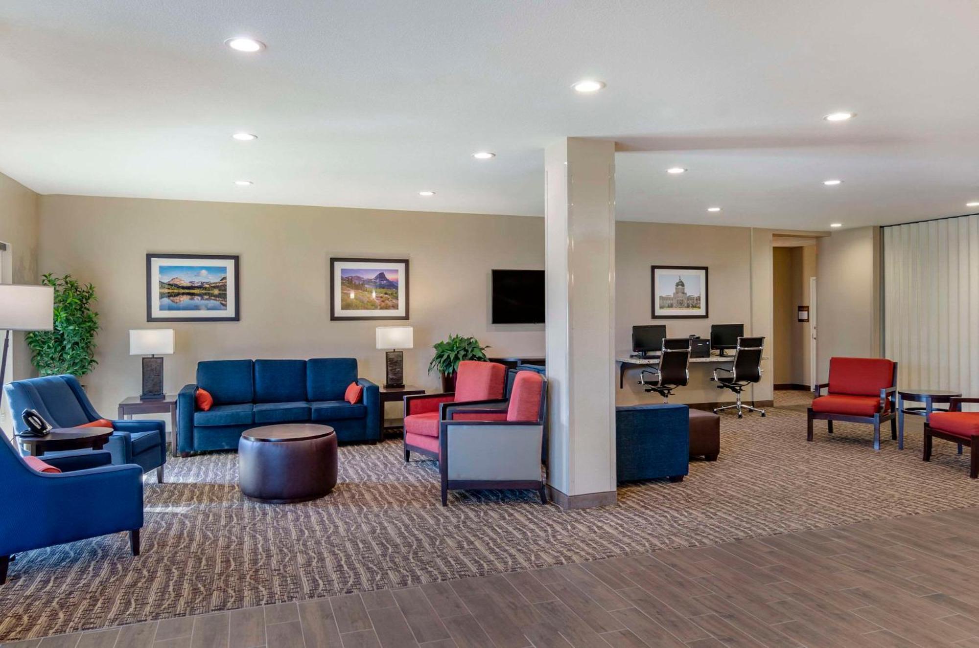 Comfort Suites Helena Airport Exterior photo